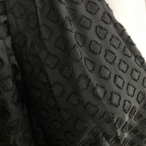 SENLIS Black Diamond Naomi Ruffle Surplice Small - Picture 12 of 17